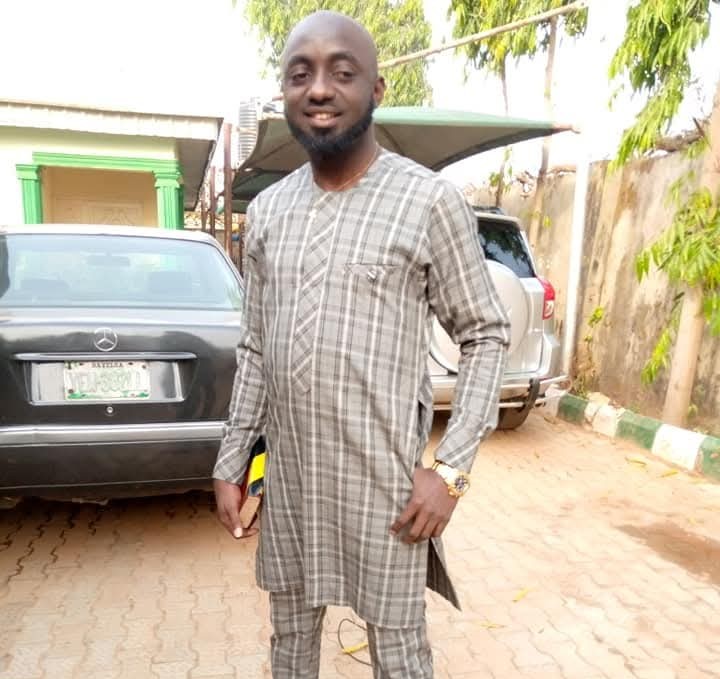 Menfe Oko